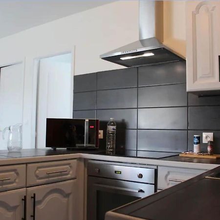 Appartement Avec Parking Gratuit Et Wifi Vierzon Eksteriør billede