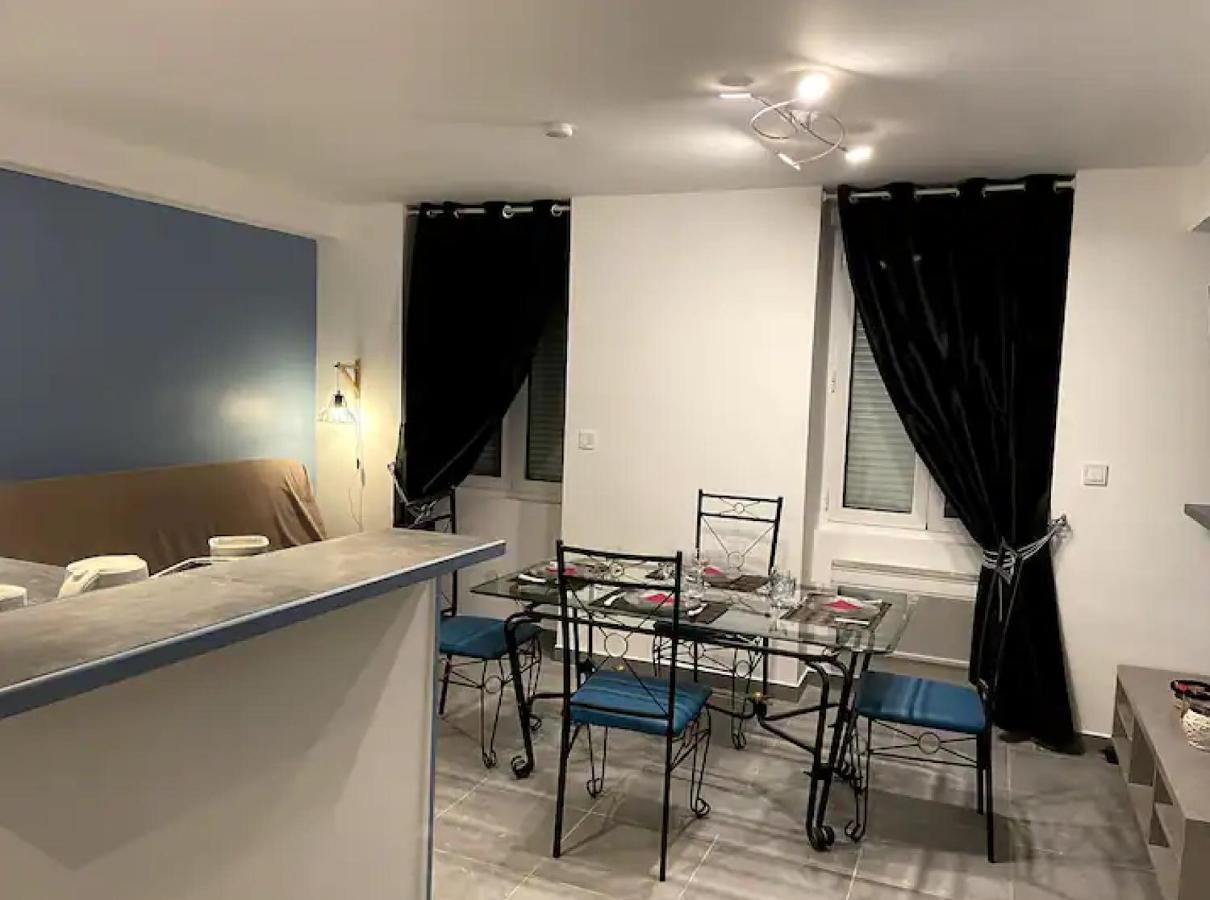 Appartement Avec Parking Gratuit Et Wifi Vierzon Eksteriør billede