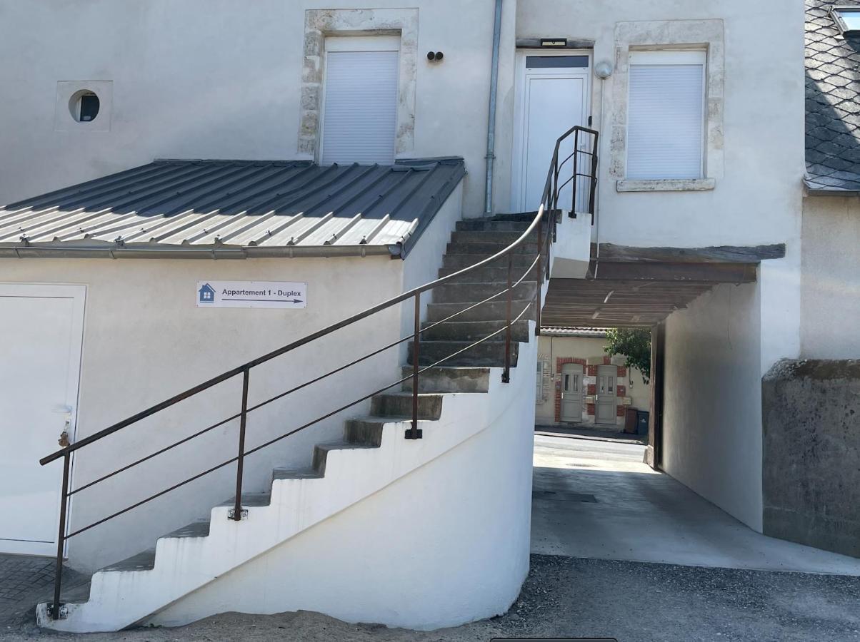 Appartement Avec Parking Gratuit Et Wifi Vierzon Eksteriør billede