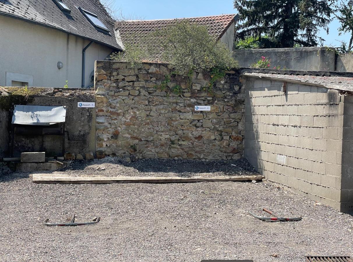 Appartement Avec Parking Gratuit Et Wifi Vierzon Eksteriør billede