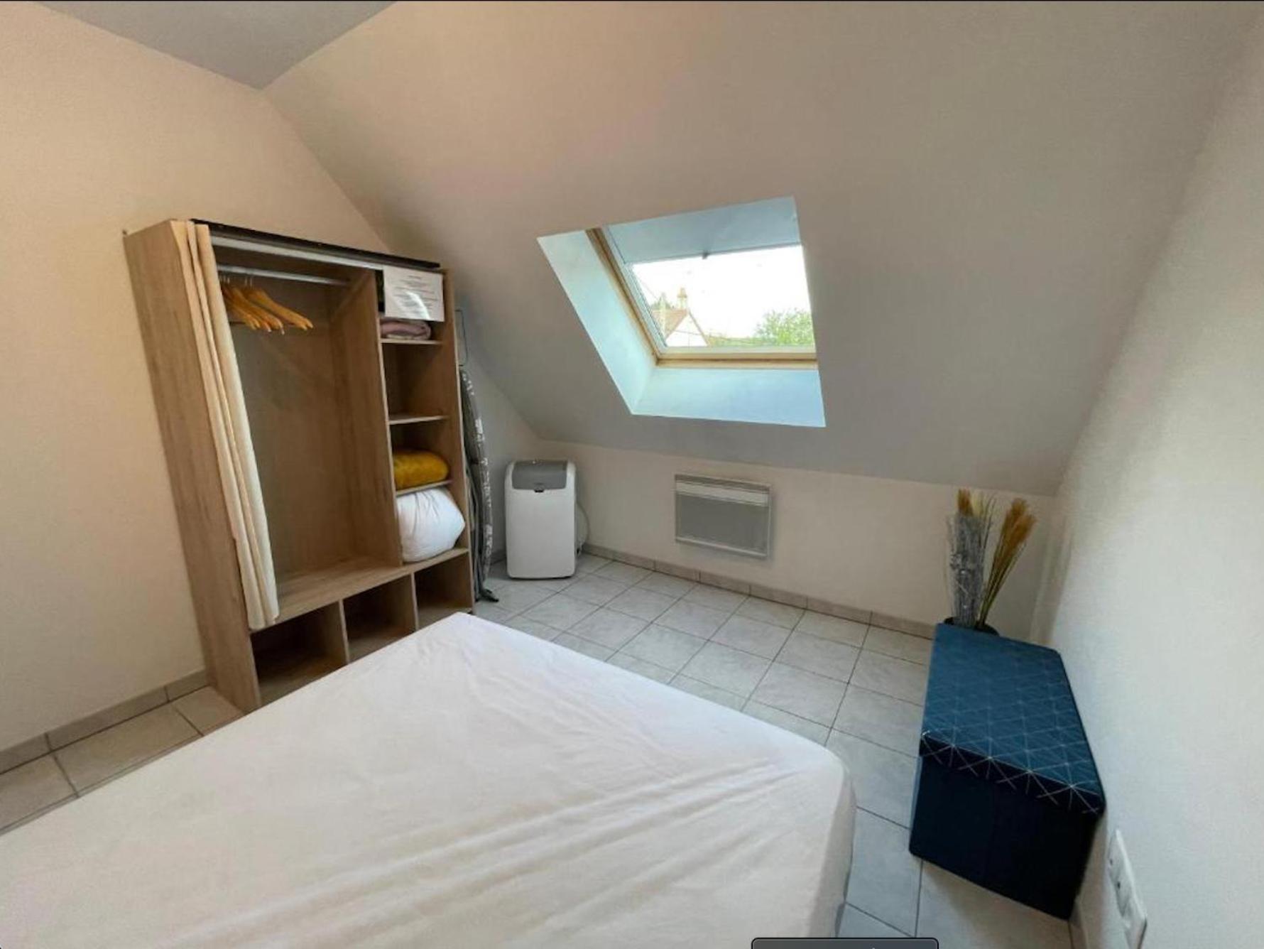 Appartement Avec Parking Gratuit Et Wifi Vierzon Eksteriør billede